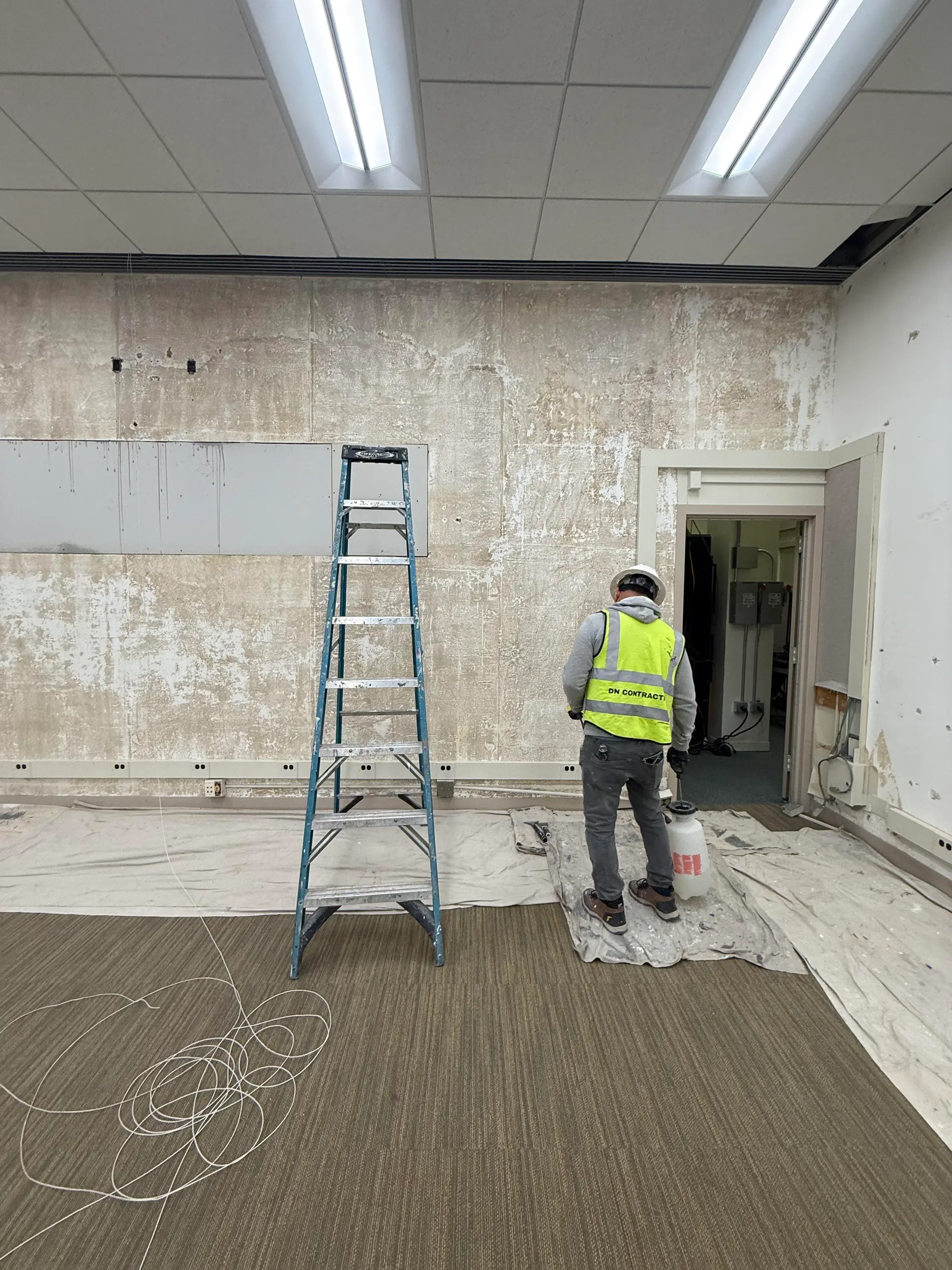 Wallcovering removal and surface preparation in a commercial office